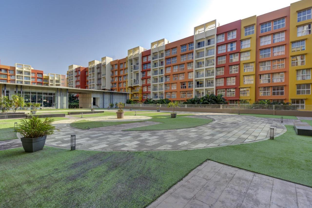 Luxe 2Bhk 10Min From Goi Airport With Pool Access Leilighet Dabolim Eksteriør bilde