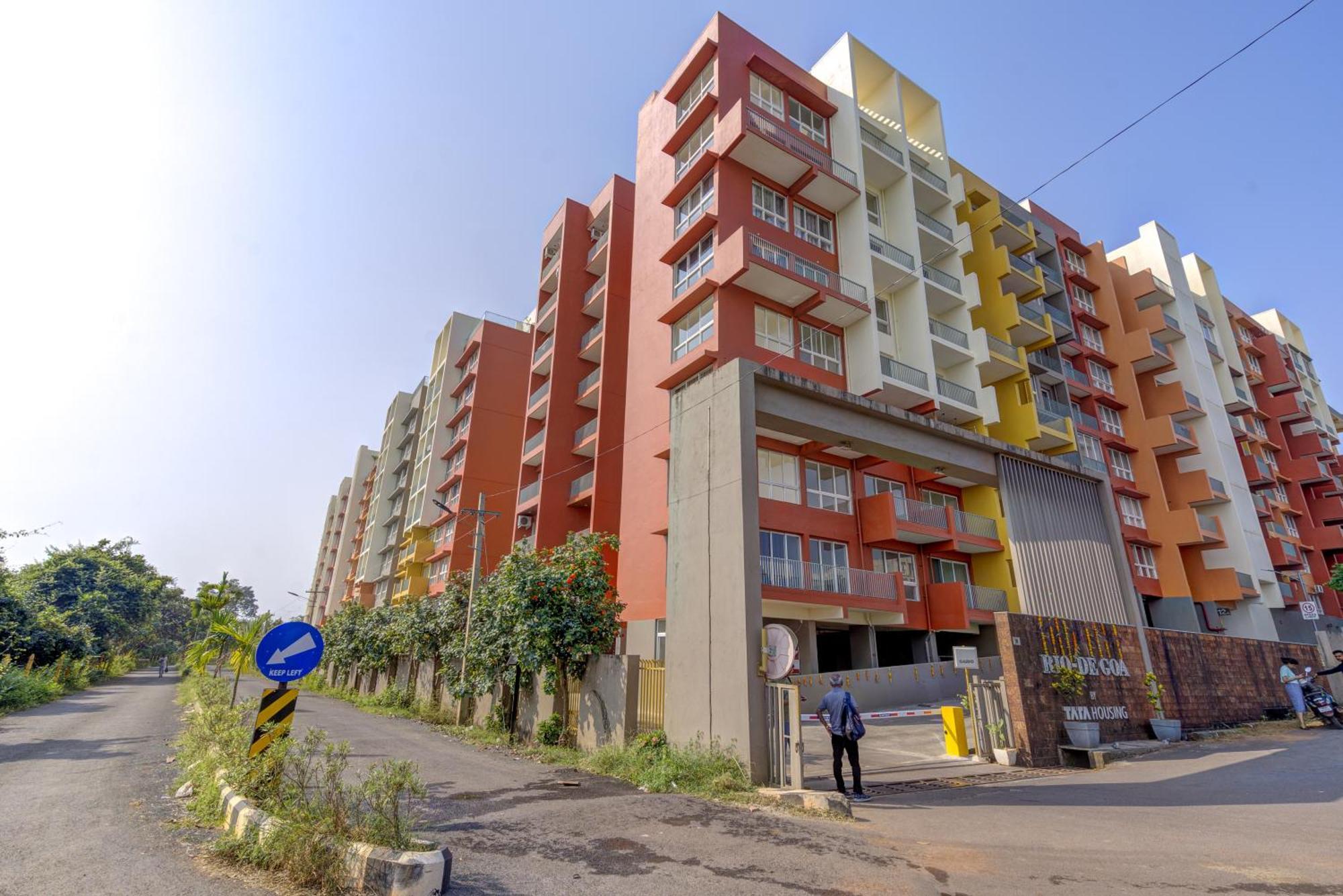 Luxe 2Bhk 10Min From Goi Airport With Pool Access Leilighet Dabolim Eksteriør bilde